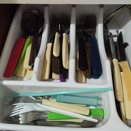 Apartamento Para Ate 8 Pessoas! 2 Quartos, Praia Da Enseada グァルジャー エクステリア 写真