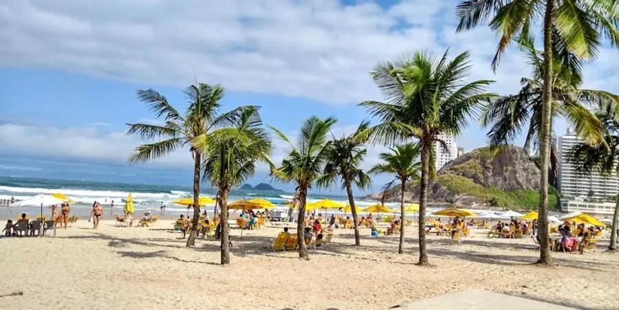 Apartamento Para Ate 8 Pessoas! 2 Quartos, Praia Da Enseada グァルジャー エクステリア 写真