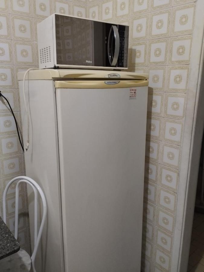 Apartamento Para Ate 8 Pessoas! 2 Quartos, Praia Da Enseada グァルジャー エクステリア 写真